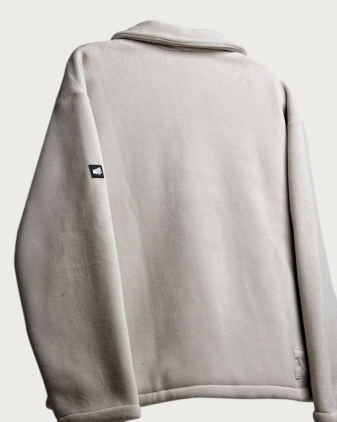 No Distraction Off-White Cloud Feel Jacket
